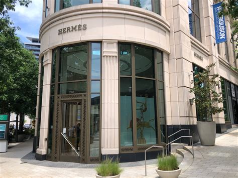 hermes tony phipps plaza